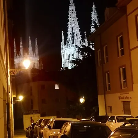 Cathedral And Castle Apartment Burgos Exterior photo